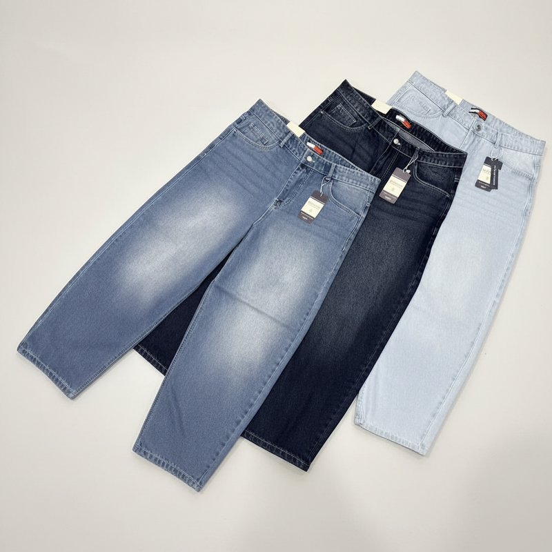 Balloon-Fit Jeans